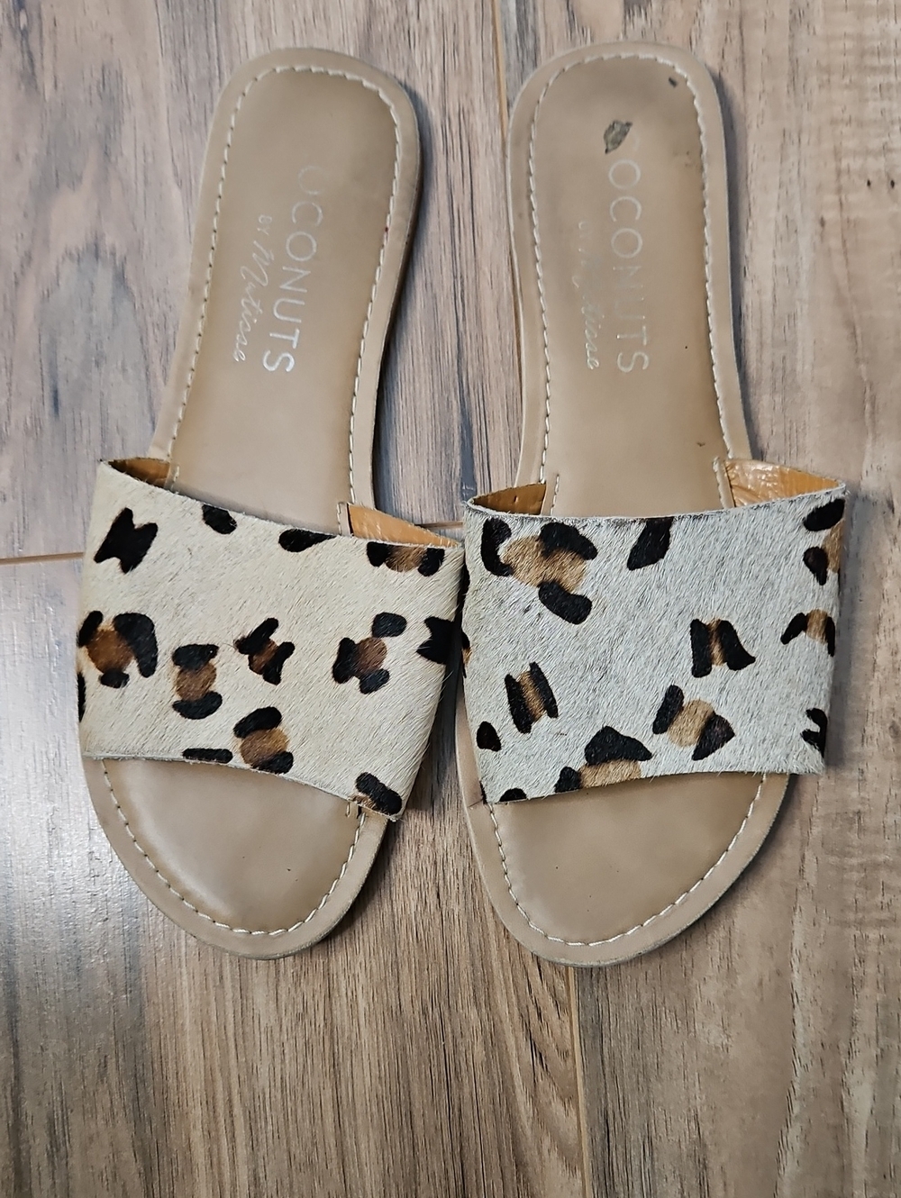 Coconuts by Matisse Leopard Slide Sandals in Tan and Black 9M
